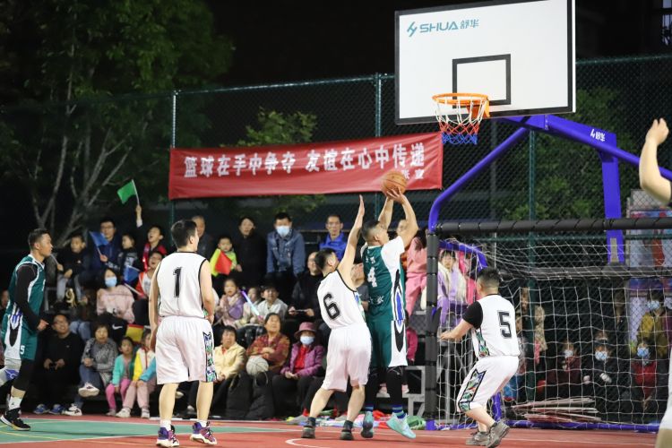 运动员们除