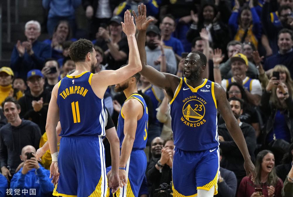 奖赛中的亮 奖赛中的亮