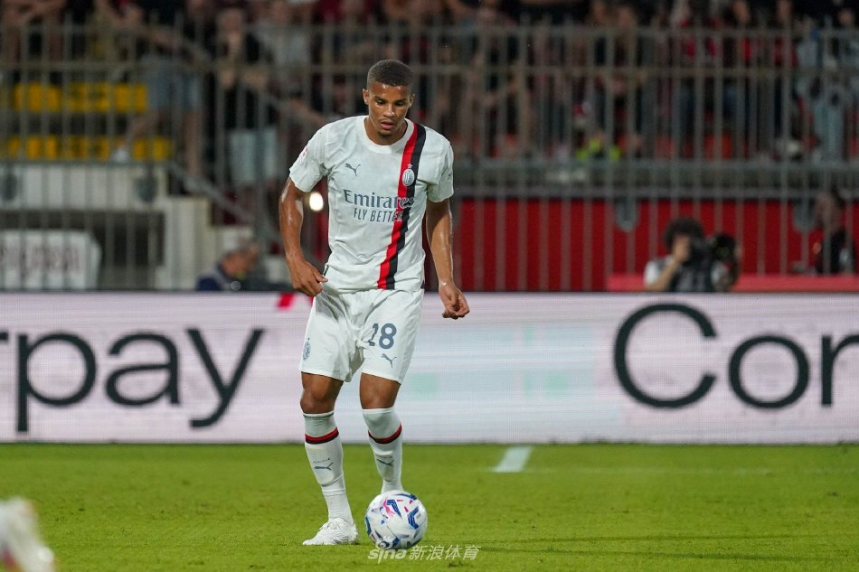 波兰如果加 波兰如果加