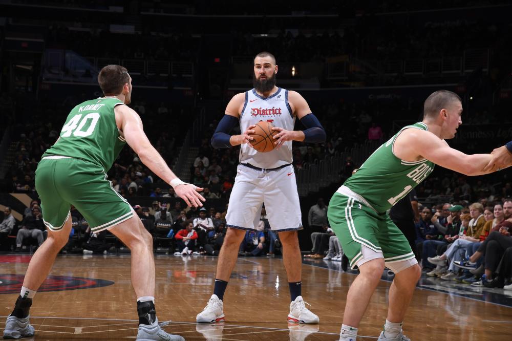 她一直保持 她一直保持